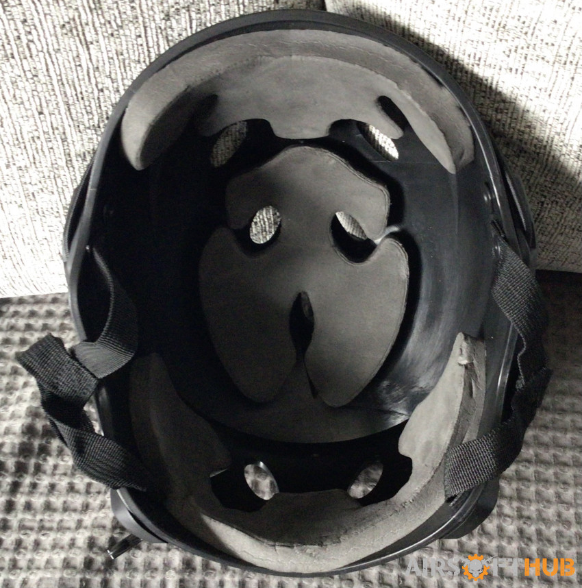 Black swat helmet and mask - Used airsoft equipment
