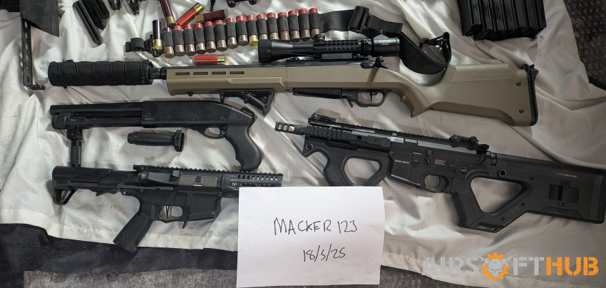 27 rifs, plus accessories - Used airsoft equipment