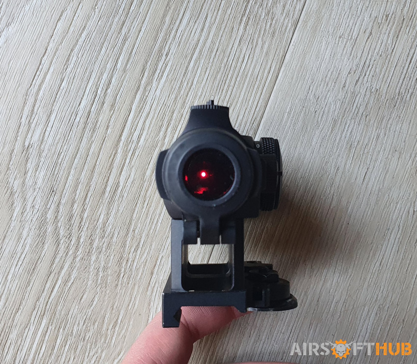 Aim-O T2 Red/ Green Dot Sight - Used airsoft equipment
