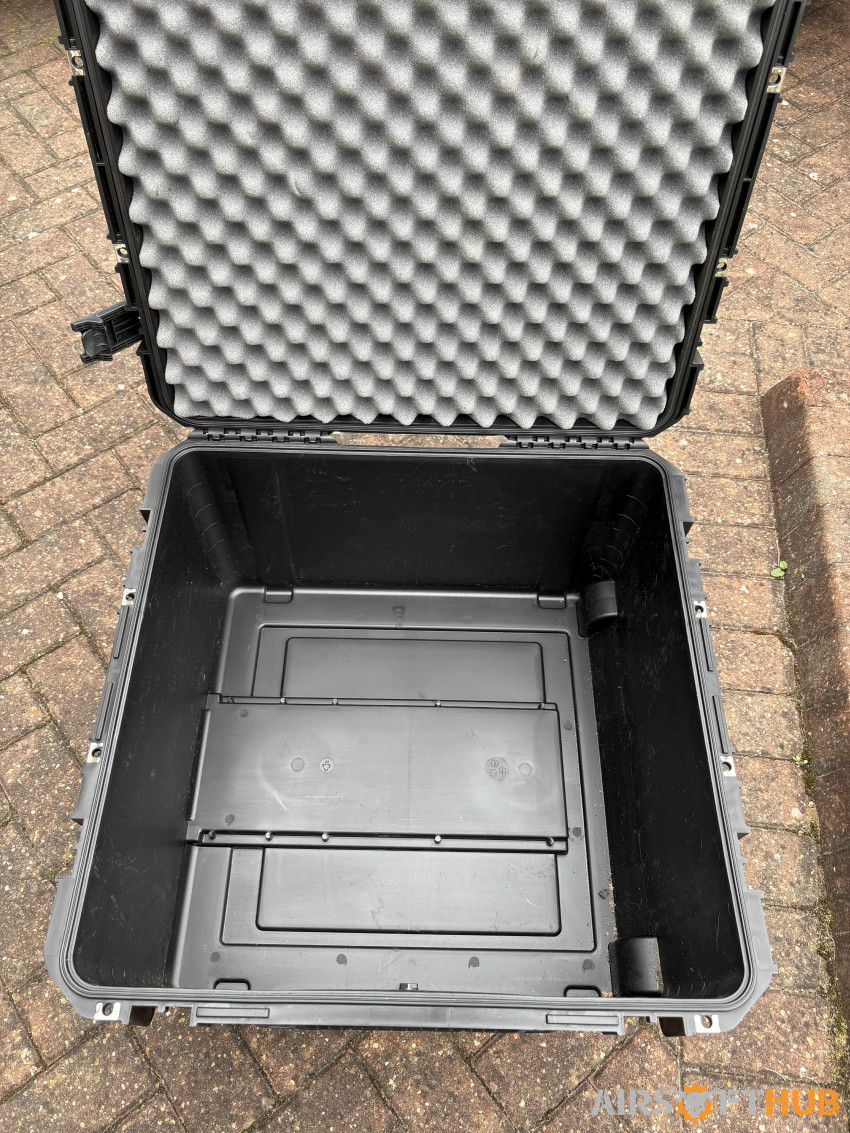 Hardcase box - Used airsoft equipment
