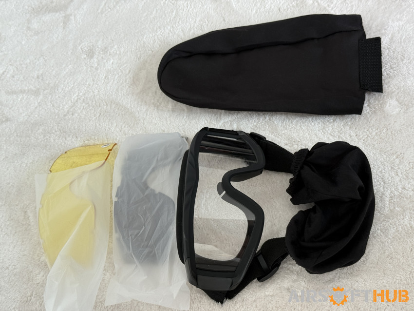Airsoft Bundle Deal - Used airsoft equipment