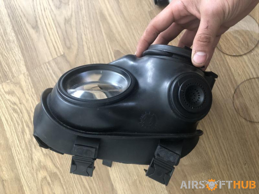 S10 gas mask - Used airsoft equipment