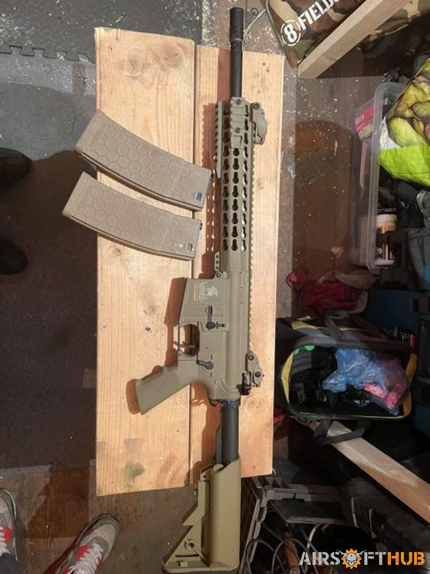 Lancer Tactical LT-19 M4 - Used airsoft equipment