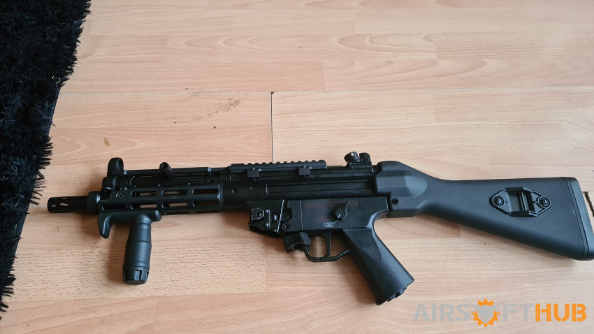 Bolster upgraded mp5 - Used airsoft equipment