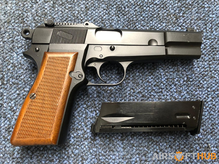 We Hi-Power Browning - Used airsoft equipment