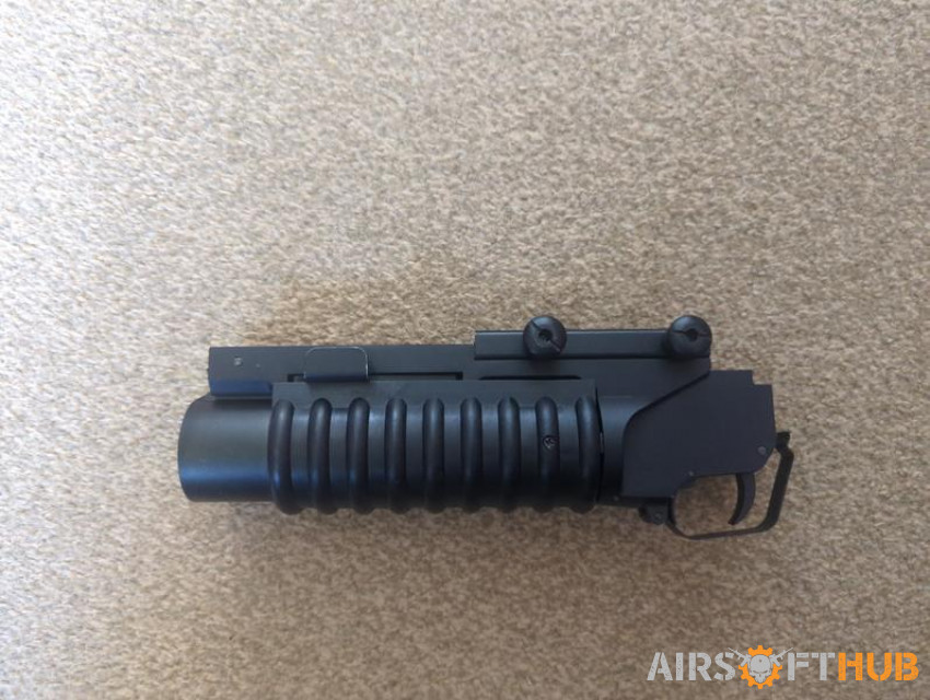 S&t m203 grenade launcher - Used airsoft equipment