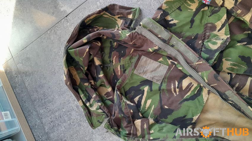 Dp military jacket large hood - Used airsoft equipment
