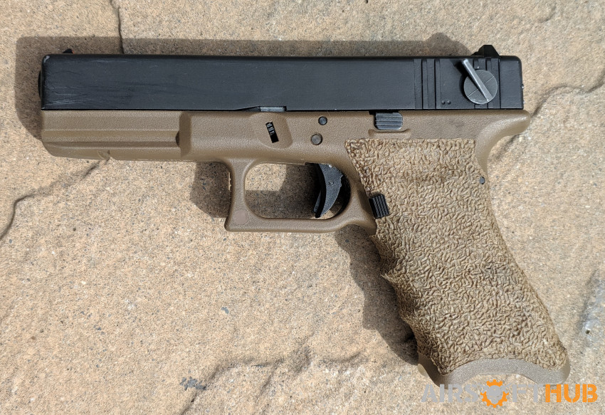 Glock 18 auto gbb by VFC - Used airsoft equipment