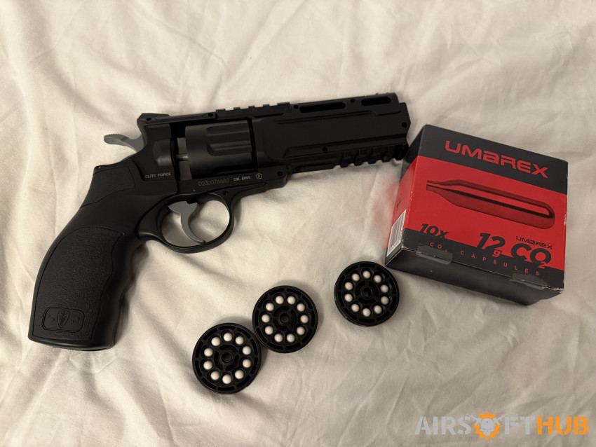 Umarex Revolver H8R - Used airsoft equipment