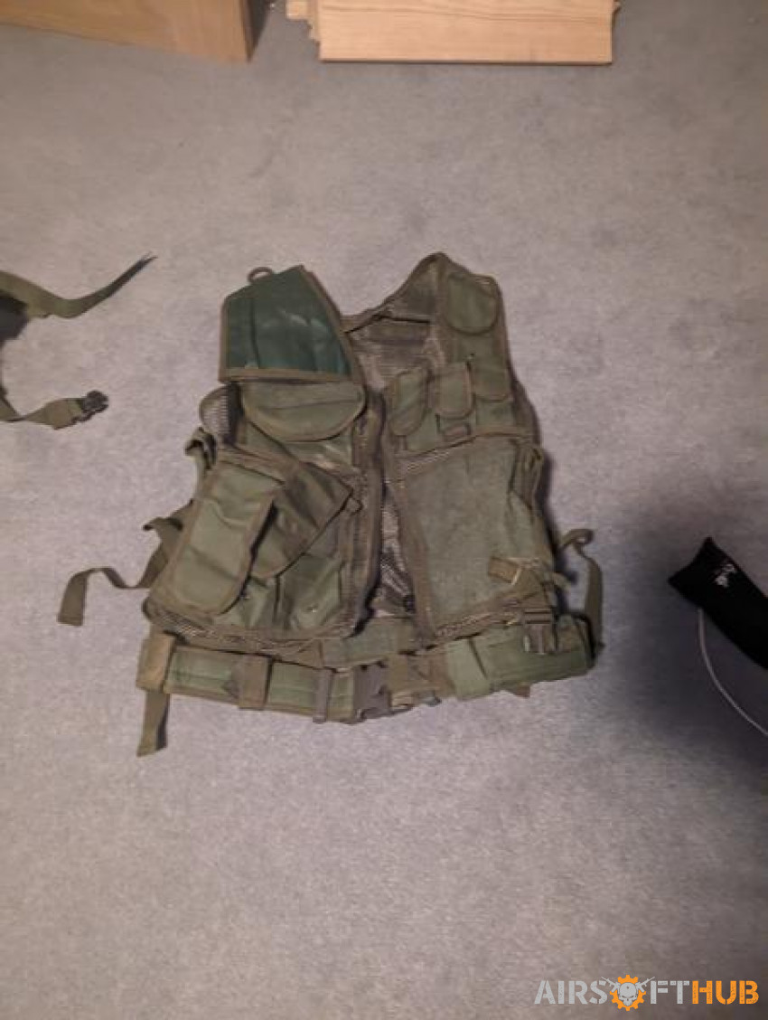 loads of gear - Used airsoft equipment