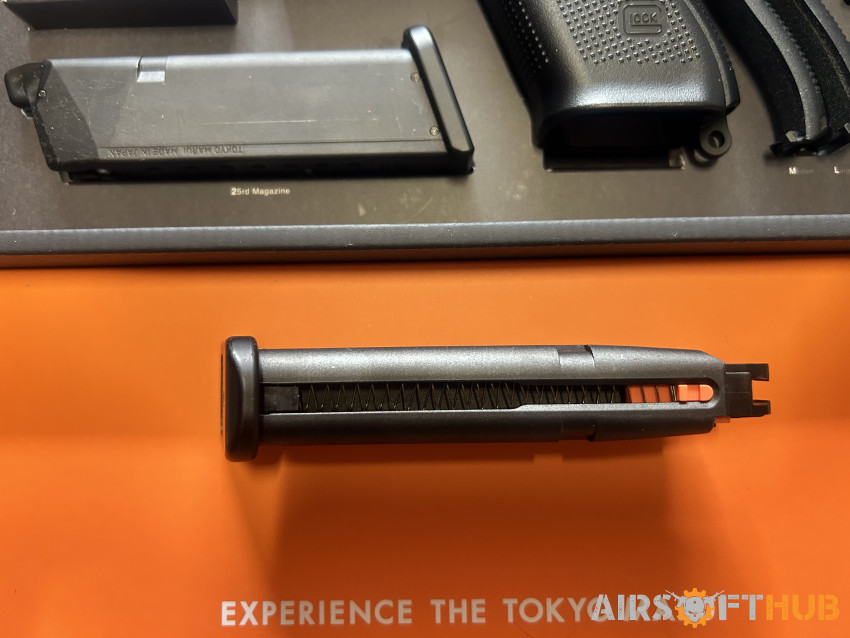 New Tokyo Marui Glock 17 Gen 5 - Used airsoft equipment
