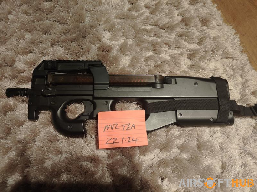 CYMA P90 (CM.060) - Used airsoft equipment