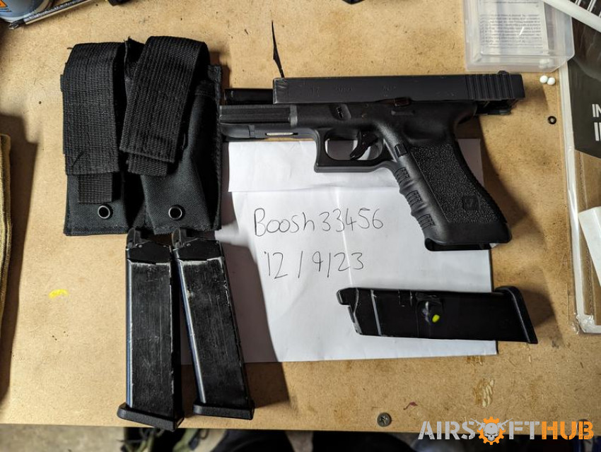 WE Glock 17 (see description) - Used airsoft equipment