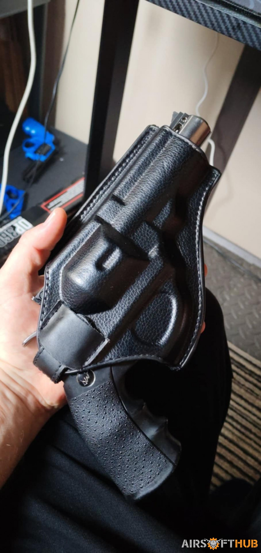 Dan wesson 4 inch revolver co2 - Used airsoft equipment