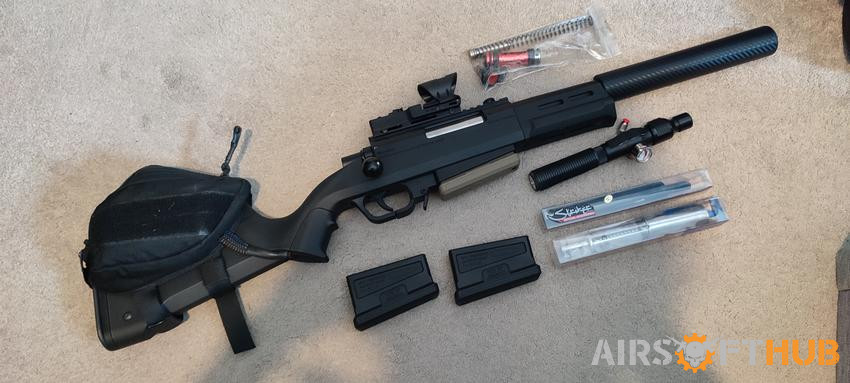 HPA ares striker kneecapper - Used airsoft equipment