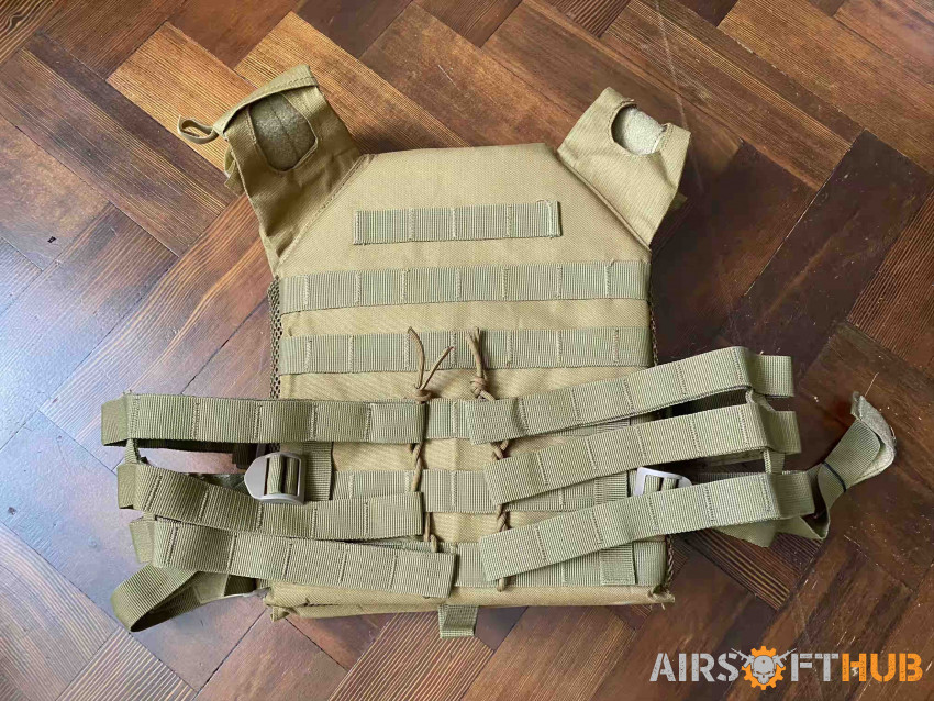Plate carrier as new - Used airsoft equipment