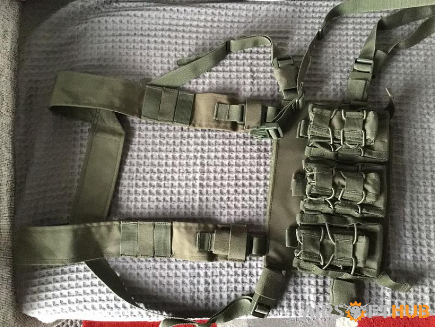 Multi use Chest rig - Used airsoft equipment