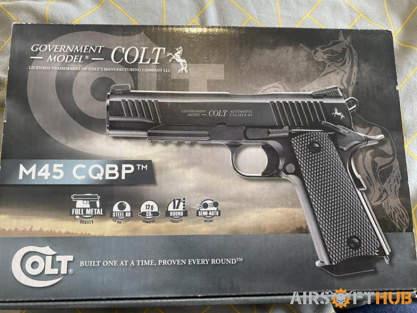 Colt 45 co2 pistol - Used airsoft equipment