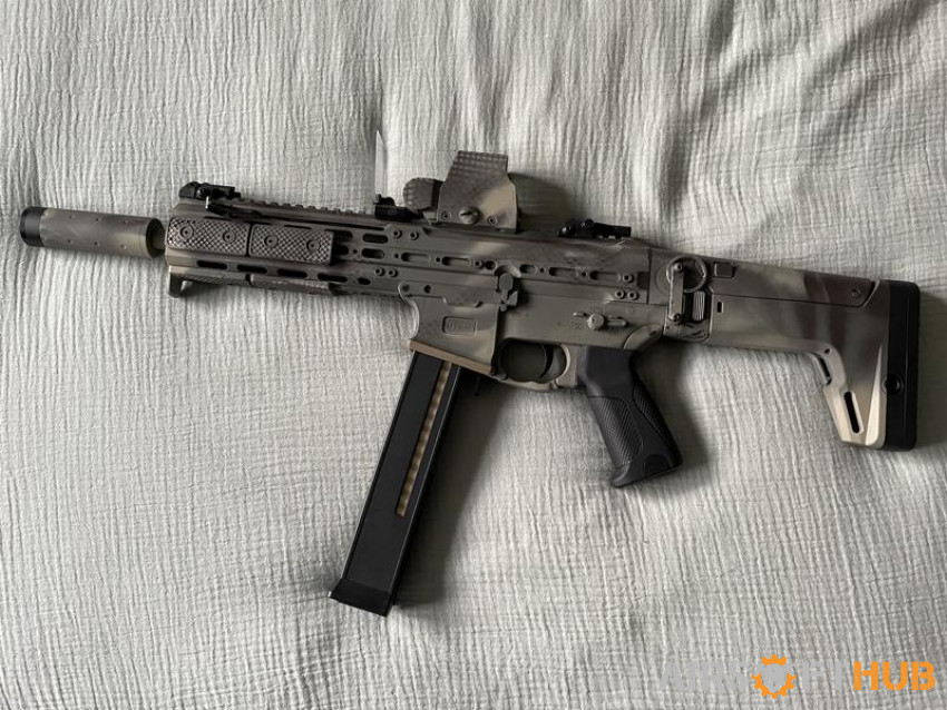 UTR45 smg with extras - Used airsoft equipment