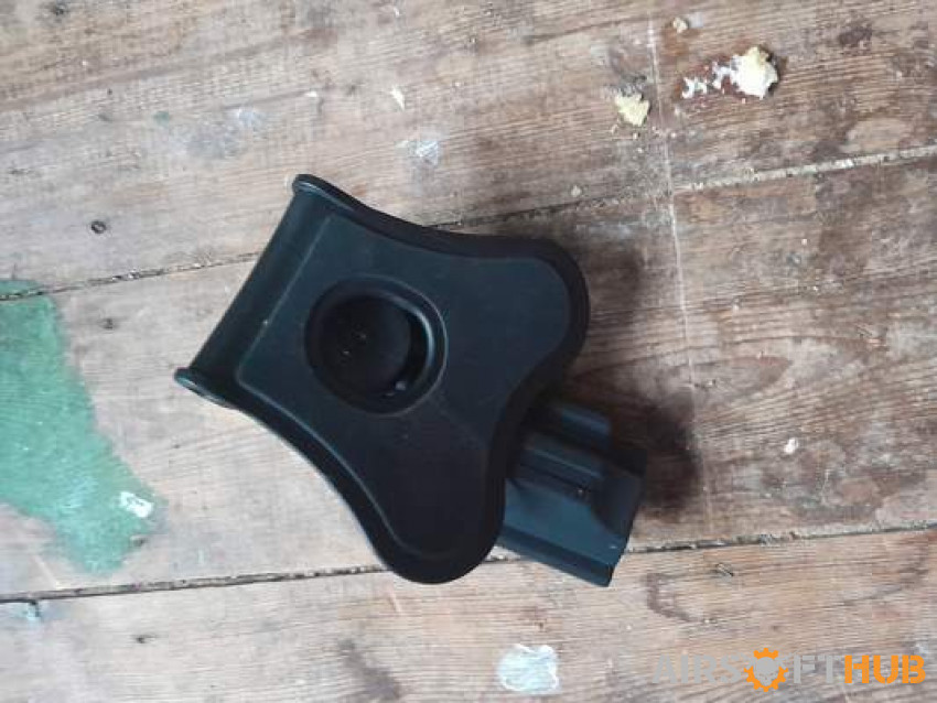 Beretta M92 holster - Used airsoft equipment