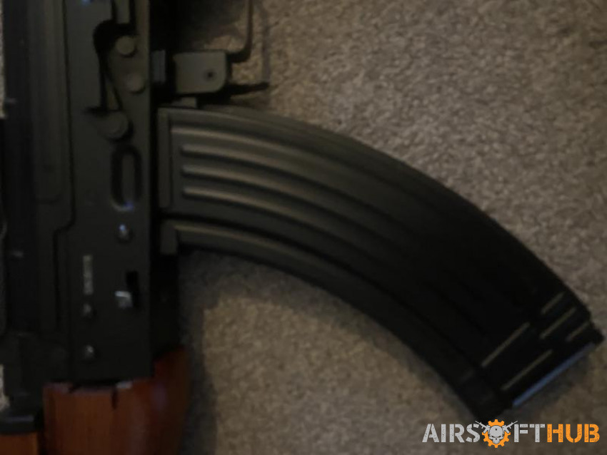 CYMA AK47u + 3 mags - Used airsoft equipment