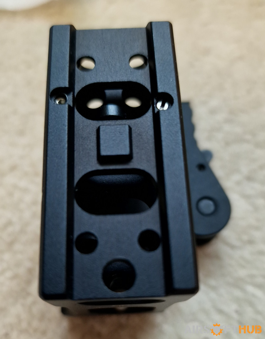 Unity Tactical FAST™ Mount - Used airsoft equipment