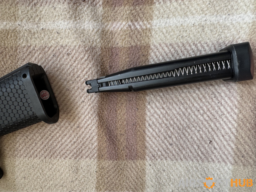 Ssp2 + 1 mag - Used airsoft equipment