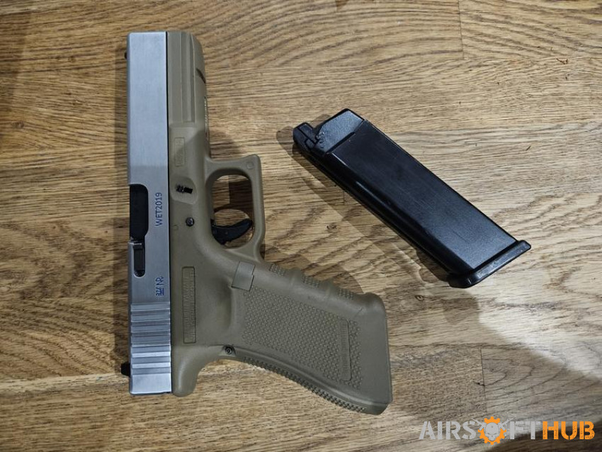 WE tactical gen4 glock - Used airsoft equipment