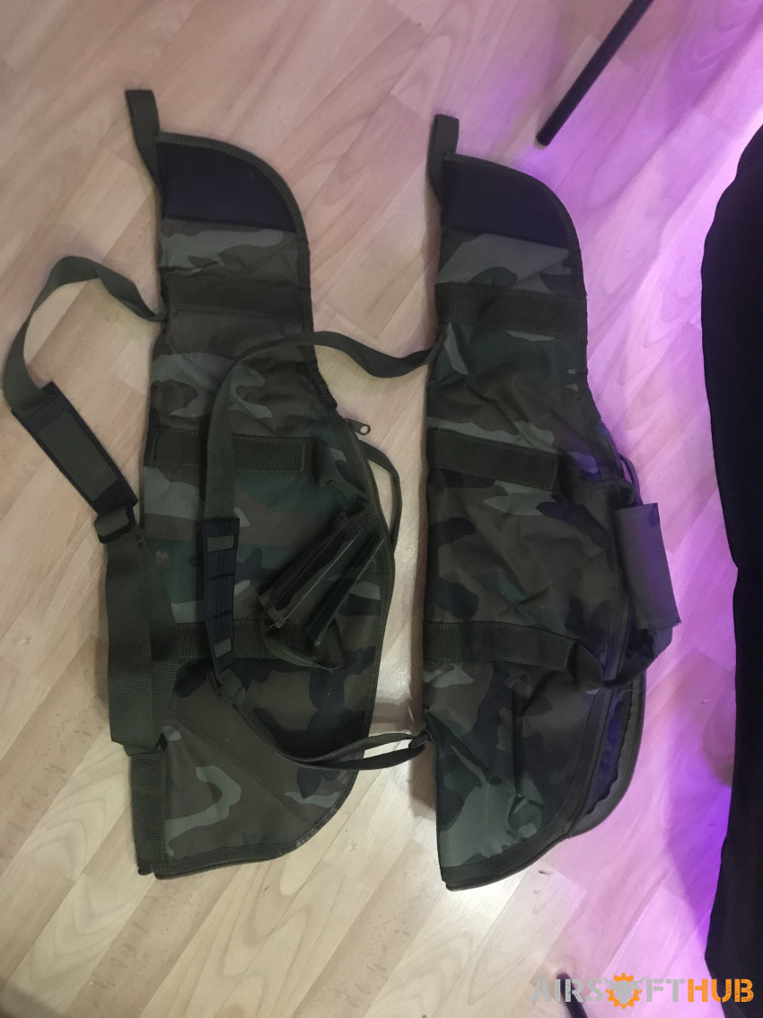 Gun Bags - Will Fit Small AR'S - Used airsoft equipment
