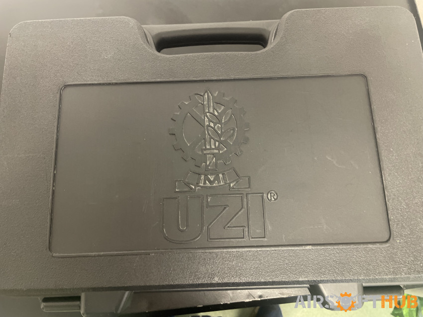 KWC mini uzi - Used airsoft equipment