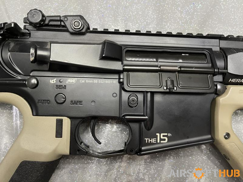HERA ARMS BLACK AND TAN CQR - Used airsoft equipment