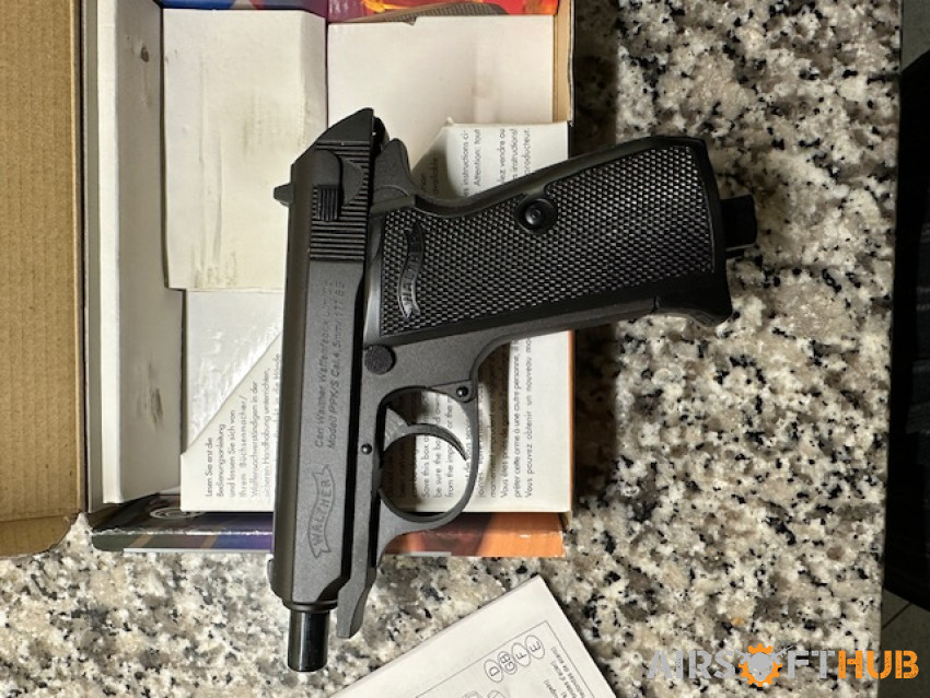 Walther PPK/S - Used airsoft equipment