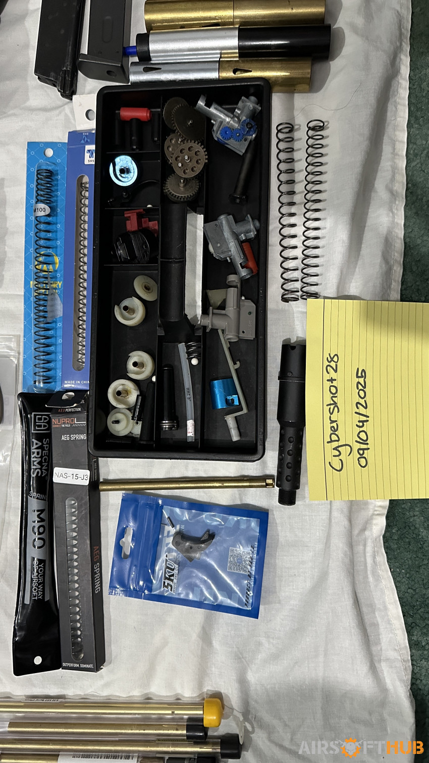 Airsoft bits - Used airsoft equipment