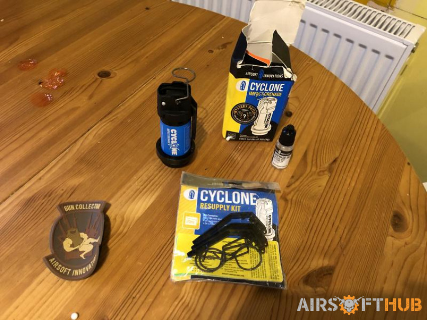 Cyclone grenade - Used airsoft equipment