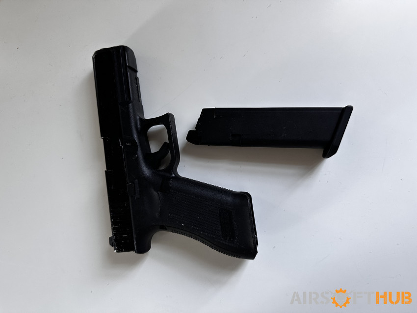 Umarex Glock 17 Gen5 gas pisto - Used airsoft equipment