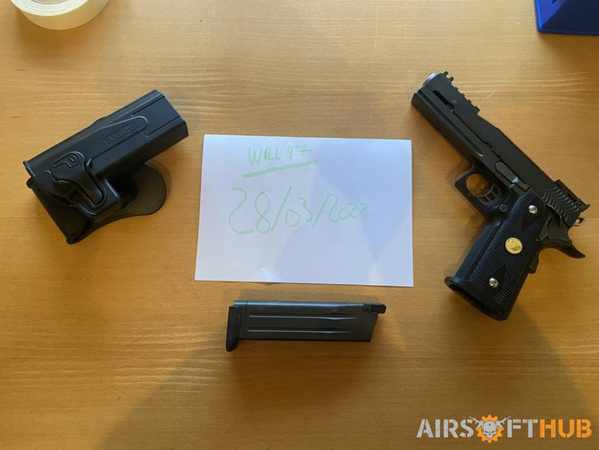 We 5.1 hi cappa GBB & 2 mags - Used airsoft equipment