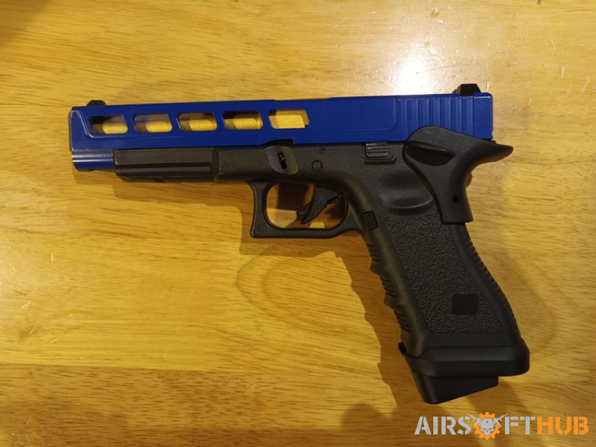 Army Armament R34-F (Glock 34) - Used airsoft equipment