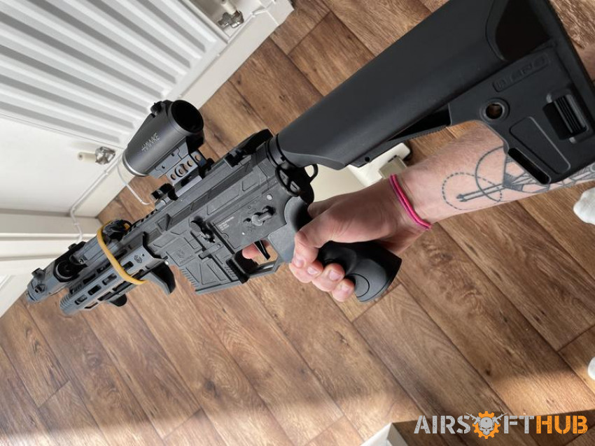 UPGRADED EVOLUTION GHOST M4 - Used airsoft equipment