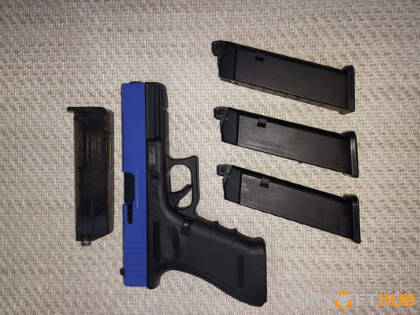 RAVEN/GLOCK AIRSOFT PISTOL. - Used airsoft equipment