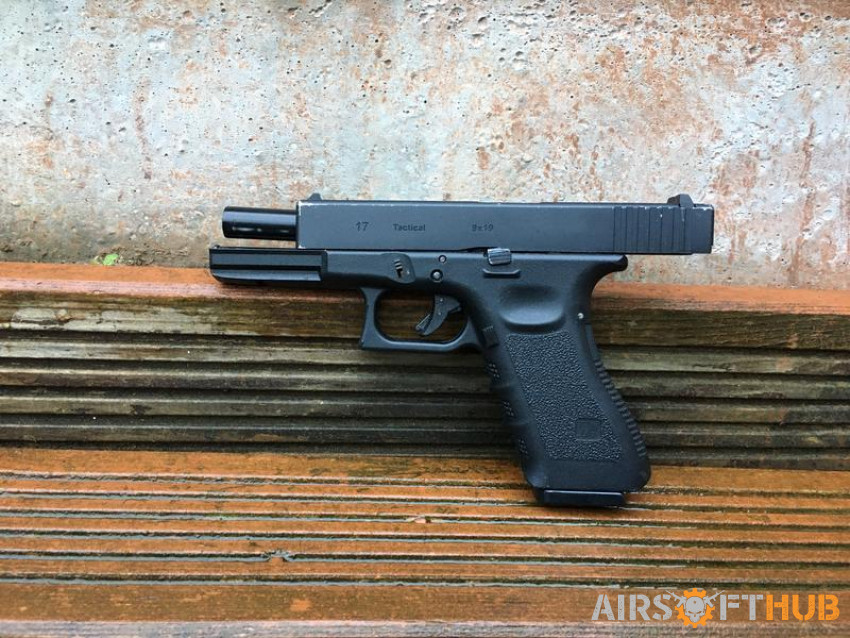 WE Glock17 GBB - Used airsoft equipment