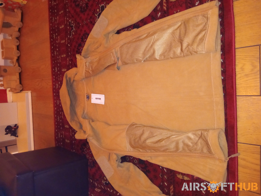 Kefitevd Hooded Fleece Jacket - Used airsoft equipment