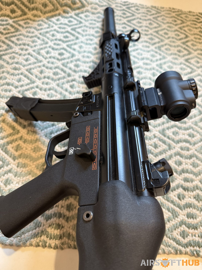 Eagle six fully upgraded Mp5 - Used airsoft equipment