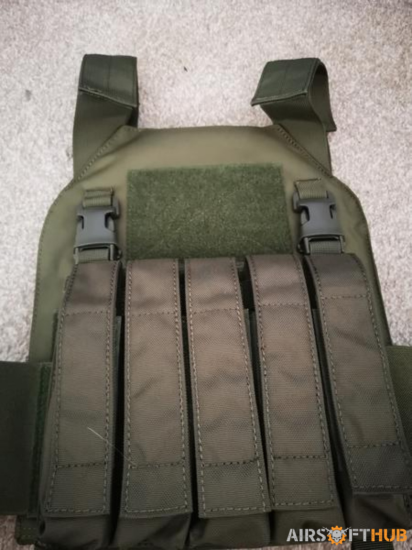 Plate carrier quick release - Used airsoft equipment