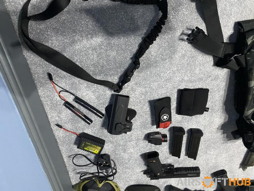 Starter Airsoft Bundle - Used airsoft equipment