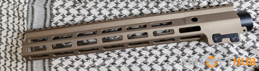 MK16 13.5" Rail System - Used airsoft equipment