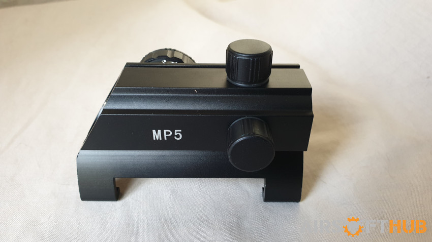 MP5 RED/GREEN DOT SIGHT - Used airsoft equipment