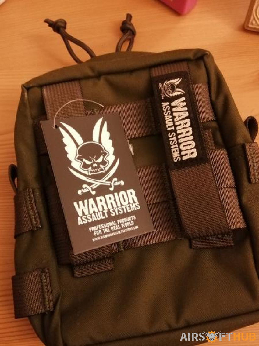 Warrior pouches - Used airsoft equipment