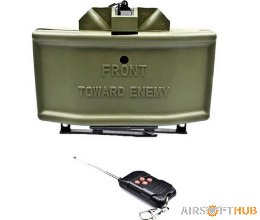 M18A1 Claymore mine Airsoft - Used airsoft equipment