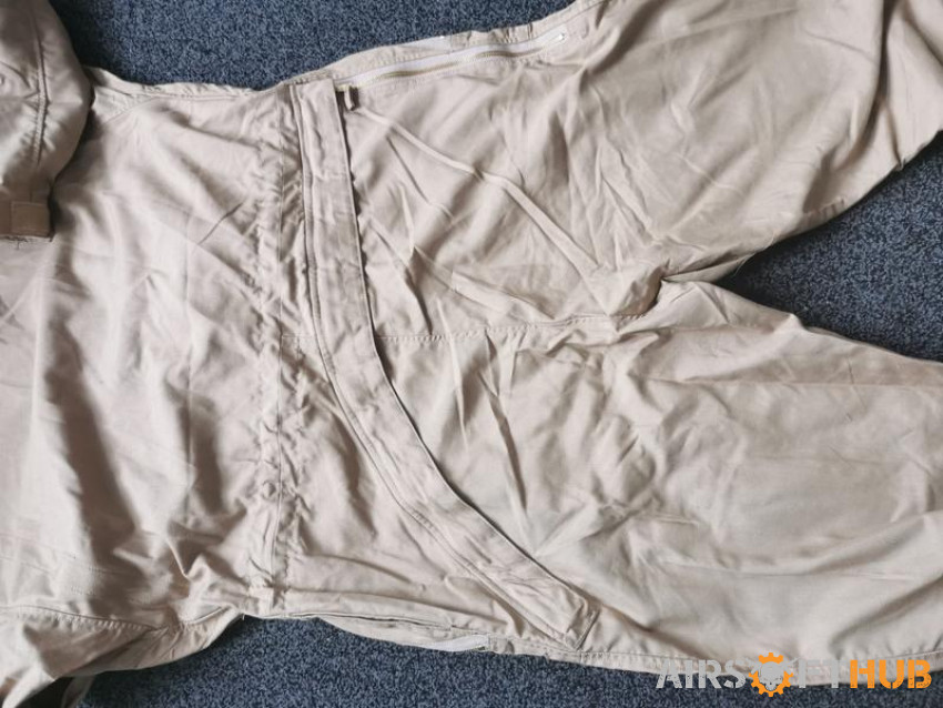 Coverall in tan New - Used airsoft equipment