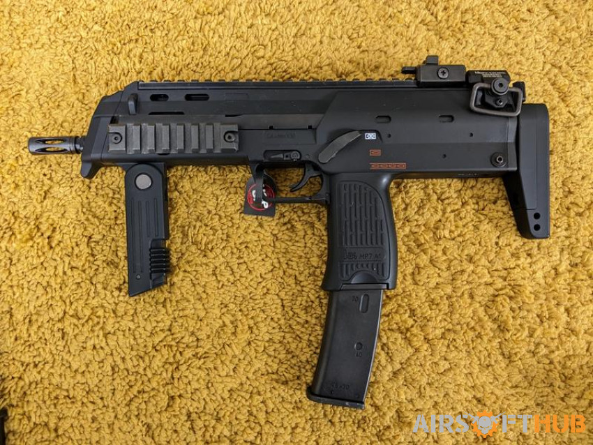 Tokyo Marui MP7A1 gbb with 4 m - Used airsoft equipment